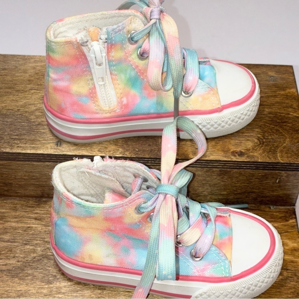 Tommy Bahama Toddler Tie Dye High Top Sneakers Size 5 Side Zip